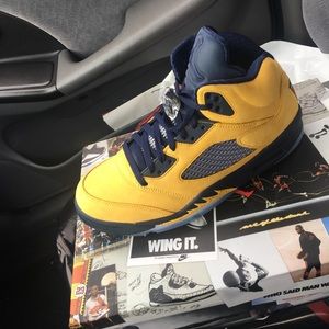 Meet your Posher, Most